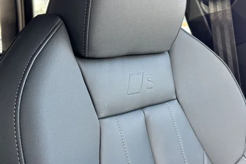  Audi Q5 2.0 TDI S line S Tronic quattro Euro 6 (s/s) 5dr Thumbnail #51