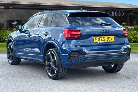 PN25JGV Audi Q2 Black Edition 30 TFSI  116 PS 6-speed Thumbnail #3