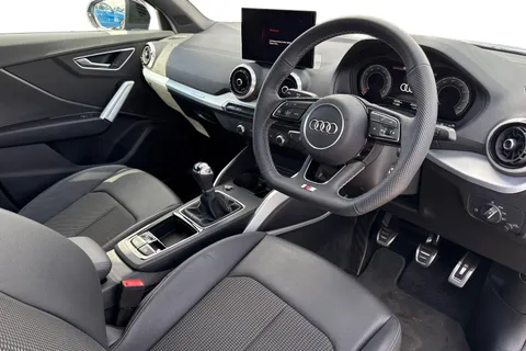 PN25JGV Audi Q2 Black Edition 30 TFSI  116 PS 6-speed Thumbnail #8