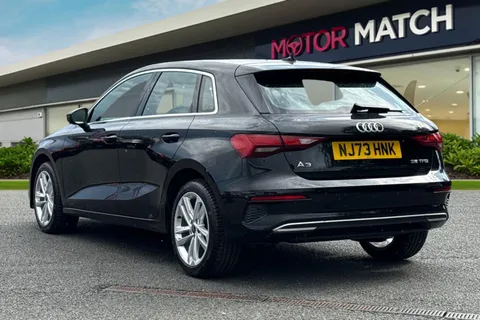 NJ73HNK Audi A3 1.5 TFSI 35 Sport Sportback Euro 6 (s/s) 5dr Thumbnail #3