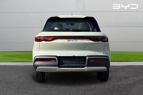  BYD ATTO 2 51.1kWh Boost Auto 5dr Thumbnail #5