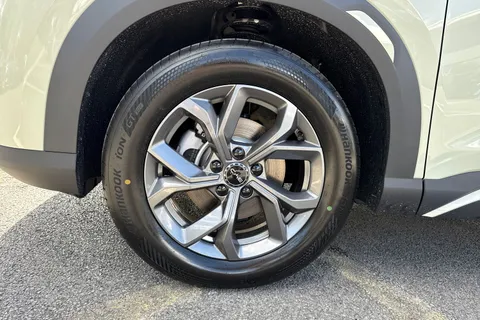  BYD ATTO 2 51.1kWh Boost Auto 5dr Thumbnail #22