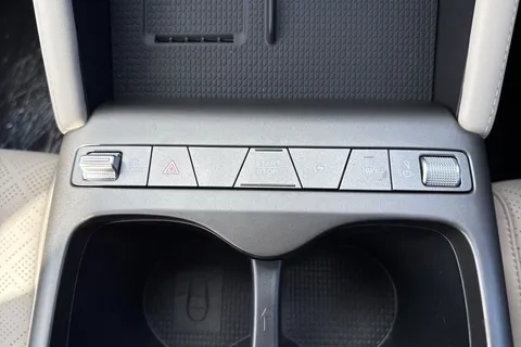  BYD ATTO 2 51.1kWh Boost Auto 5dr Thumbnail #38