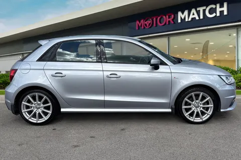 KX17USF Audi A1 1.4 TFSI CoD S line Sportback Euro 6 (s/s) 5dr Thumbnail #4