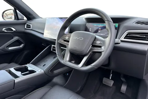  BYD ATTO 2 51.1kWh Boost Auto 5dr Thumbnail #8