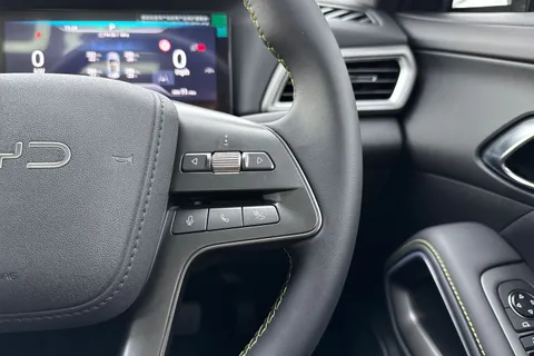  BYD ATTO 2 51.1kWh Boost Auto 5dr Thumbnail #33