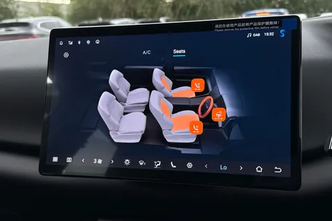  BYD ATTO 2 51.1kWh Boost Auto 5dr Thumbnail #37