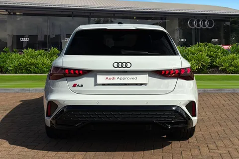 DF74RGU Audi A3 Black Edition 35 TFSI 150 PS S tronic Thumbnail #5