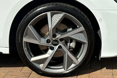 DF74RGU Audi A3 Black Edition 35 TFSI 150 PS S tronic Thumbnail #10