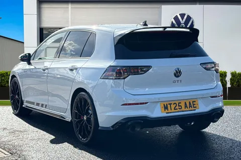 MT25AAE Volkswagen Golf 2.0 TSI 300 GTI Clubsport 5dr DSG **GTI PERFORMANCE PACK, PAN ROOF, 19' ALL Thumbnail #3