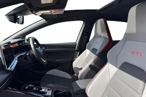 MT25AAE Volkswagen Golf 2.0 TSI 300 GTI Clubsport 5dr DSG **GTI PERFORMANCE PACK, PAN ROOF, 19' ALL Thumbnail #11