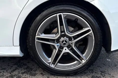 SG21NPL Mercedes-Benz A Class 1.3 A180 AMG Line (Premium 2) Euro 6 (s/s) 5dr Thumbnail #11