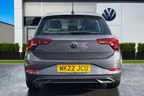 MK22JCU Volkswagen Polo 1.0 TSI Life 5dr DSG **PARKING SENSORS** Thumbnail #5