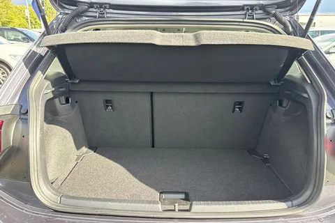 MK22JCU Volkswagen Polo 1.0 TSI Life 5dr DSG **PARKING SENSORS** Thumbnail #10