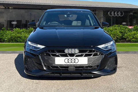 Audi A3 1.5 TFSI 35 Black Edition Sportback Euro 6 (s/s) 5dr Thumbnail #6