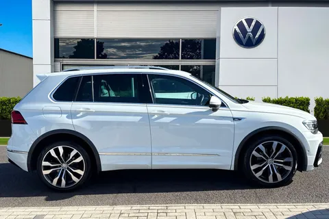MT69ZPD Volkswagen Tiguan 1.5 TSI EVO 2WD 150PS 7-Speed DSG 5 Door Thumbnail #4