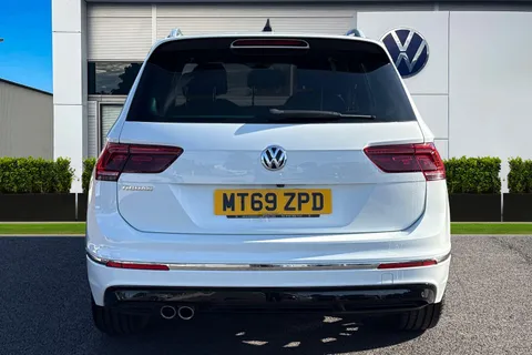 MT69ZPD Volkswagen Tiguan 1.5 TSI EVO 2WD 150PS 7-Speed DSG 5 Door Thumbnail #5