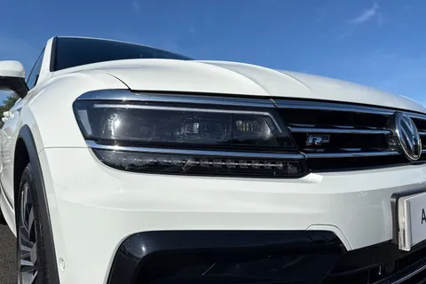 MT69ZPD Volkswagen Tiguan 1.5 TSI EVO 2WD 150PS 7-Speed DSG 5 Door Thumbnail #9