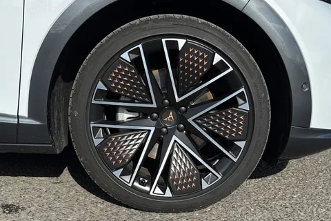 KY25GZA CUPRA Tavascan 77kWh VZ2 SUV Coupe Auto 4Drive 5dr Thumbnail #7