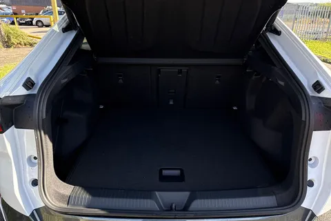 KY25GZA CUPRA Tavascan 77kWh VZ2 SUV Coupe Auto 4Drive 5dr Thumbnail #10