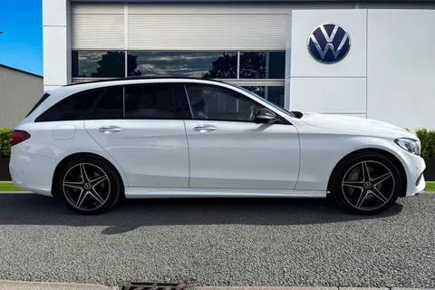 YE18SVC Mercedes-Benz C Class 2.0 C350e 6.4kWh AMG Line (Premium Plus) G-Tronic+ Euro 6 (s/s) 5dr Thumbnail #4