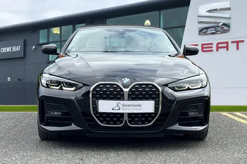 MH21ZLZ BMW 4 Series 2.0 420i M Sport Auto Euro 6 (s/s) 2dr Thumbnail #6