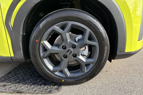 21 of 60 for BYD DOLPHIN SURF 65kW Active 30kWh 5dr Auto