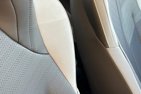 38 of 60 for BYD DOLPHIN SURF 65kW Active 30kWh 5dr Auto