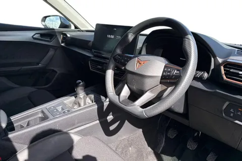 KY74HKA CUPRA Leon 1.5 TSI V1 Euro 6 (s/s) 5dr Thumbnail #8