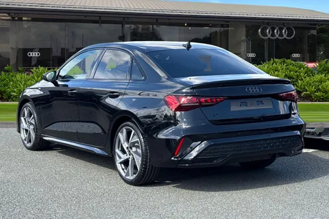 Audi A3 1.5 TFSI 35 Black Edition S Tronic Euro 6 (s/s) 4dr Thumbnail #3