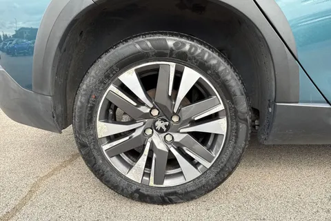 KJ66CVK PEUGEOT 2008 1.2 PureTech Allure Euro 6 5dr Thumbnail #11