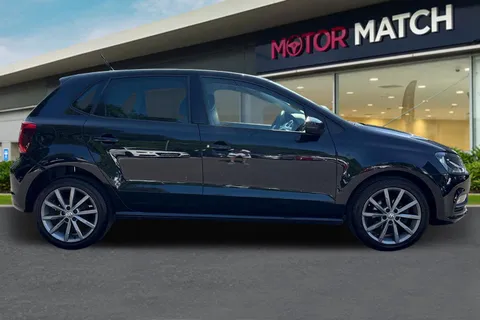 KY65XND Volkswagen Polo 1.4 TDI BlueMotion Tech SE Design Euro 6 (s/s) 5dr Thumbnail #4