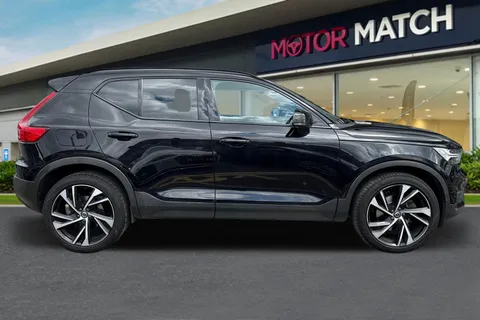 YY70UXN Volvo Xc40 2.0 B4 MHEV R-Design Pro Auto Euro 6 (s/s) 5dr Thumbnail #4