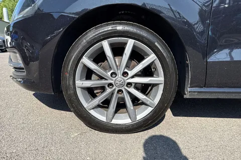 KY65XND Volkswagen Polo 1.4 TDI BlueMotion Tech SE Design Euro 6 (s/s) 5dr Thumbnail #7