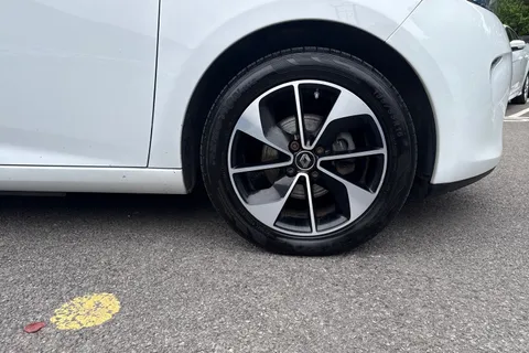 EO69NWT Renault Zoe R110 41kWh Dynamique Nav Auto 5dr (i) Thumbnail #7