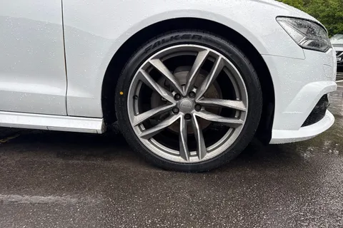 OY66HXG Audi A6 Avant 2.0 TDI Black Edition S Tronic quattro Euro 6 (s/s) 5dr Thumbnail #7