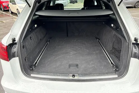 OY66HXG Audi A6 Avant 2.0 TDI Black Edition S Tronic quattro Euro 6 (s/s) 5dr Thumbnail #10