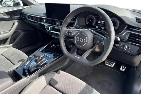 GJ74EPA Audi A4 Black Edition 35 TFSI  150 PS S tronic Thumbnail #8