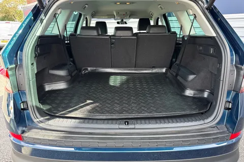 DE70OXP Škoda Kodiaq 2.0 TDI SE L DSG 4WD Euro 6 (s/s) 5dr (7 Seat) Thumbnail #7