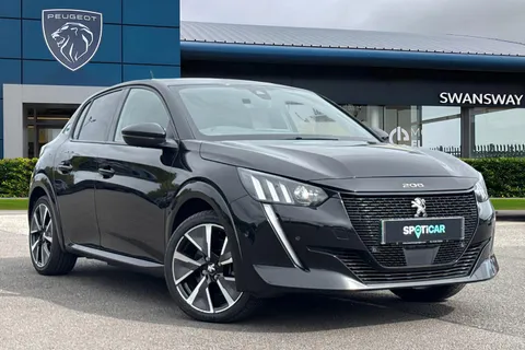 SE21AXJ PEUGEOT e-208 50kWh GT Auto 5dr Thumbnail #2