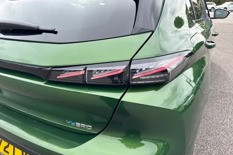 DC72LVE PEUGEOT 308 1.6 12.4kWh GT Premium e-EAT Euro 6 (s/s) 5dr Thumbnail #8