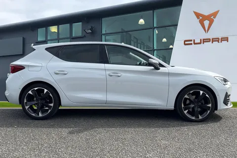 KT24FML CUPRA Leon 1.5 TSI V1 Euro 6 (s/s) 5dr Thumbnail #4