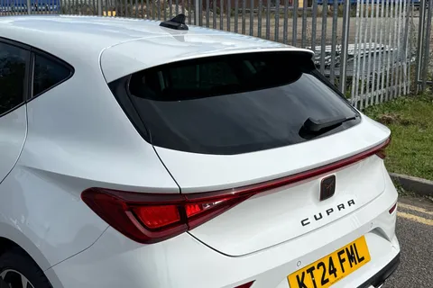 KT24FML CUPRA Leon 1.5 TSI V1 Euro 6 (s/s) 5dr Thumbnail #8