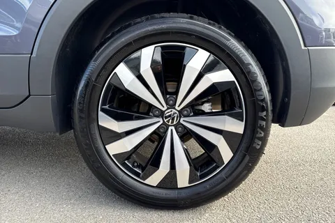 PF25OTB Volkswagen T-Cross 1.0 TSI Match Euro 6 (s/s) 5dr Thumbnail #10