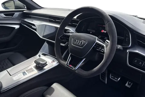 Audi RS 6 Avant 4.0 TFSI V8 Performance Tiptronic quattro Euro 6 (s/s) 5dr Thumbnail #8