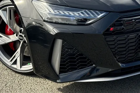 16 of 66 for AUDI RS6 RS 6 TFSI Quattro Performance 5dr Tiptronic