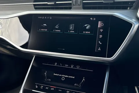 38 of 66 for AUDI RS6 RS 6 TFSI Quattro Performance 5dr Tiptronic