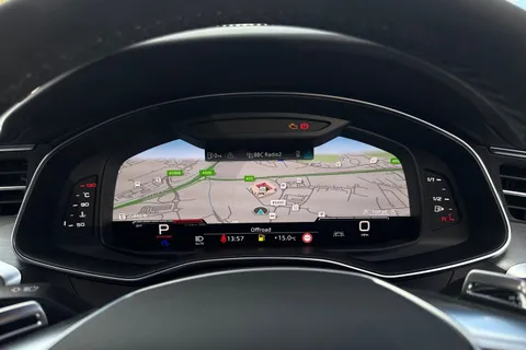 42 of 66 for AUDI RS6 RS 6 TFSI Quattro Performance 5dr Tiptronic