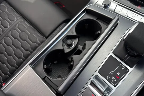 55 of 66 for AUDI RS6 RS 6 TFSI Quattro Performance 5dr Tiptronic