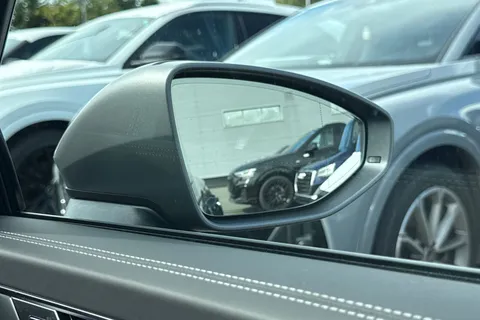 60 of 66 for AUDI RS6 RS 6 TFSI Quattro Performance 5dr Tiptronic